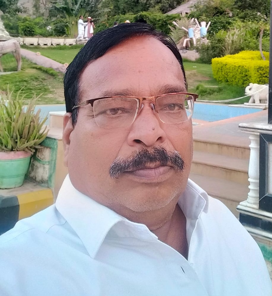 Shri Surendra Kumar Mehra